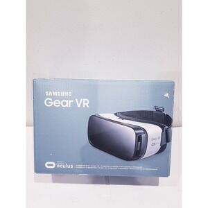 Samsung Oculus SM-R322 Gear VR Headset